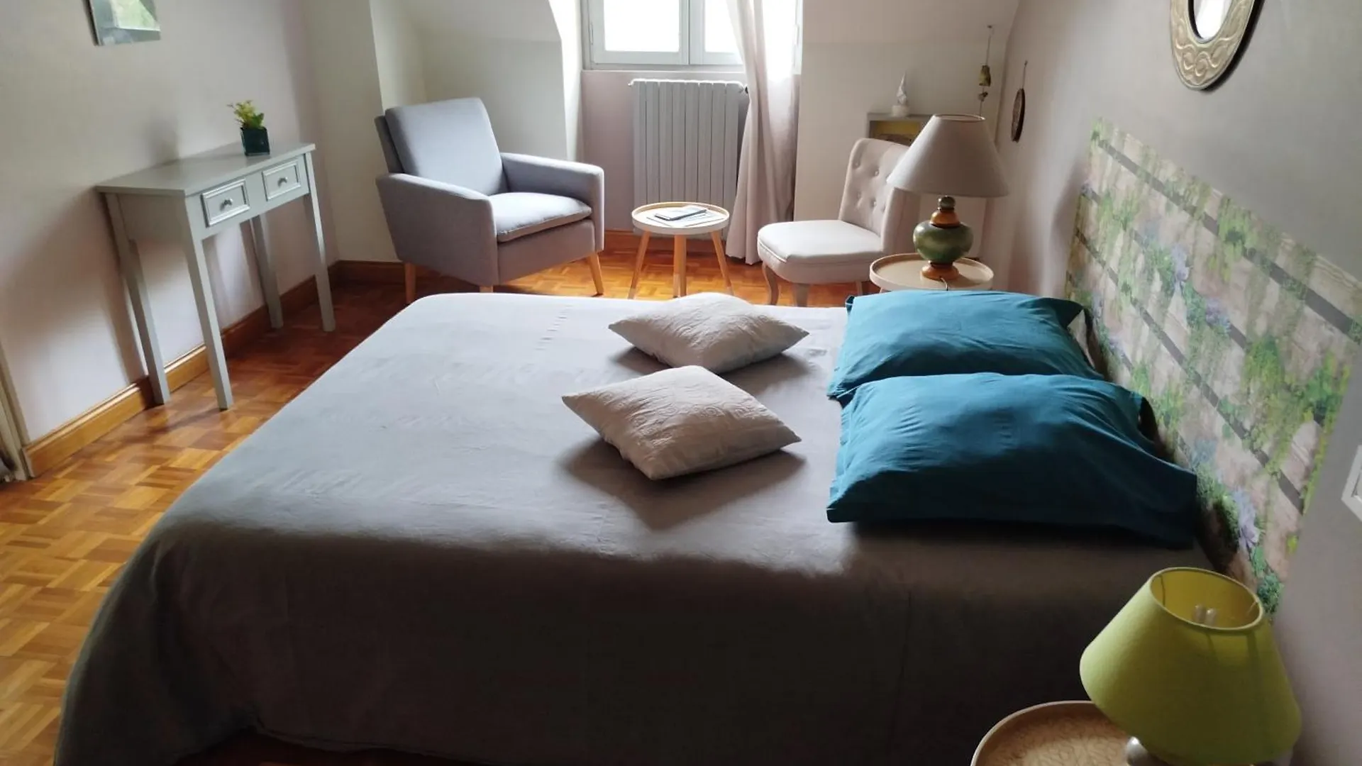Les Colibris Bed & Breakfast Trehorenteuc France